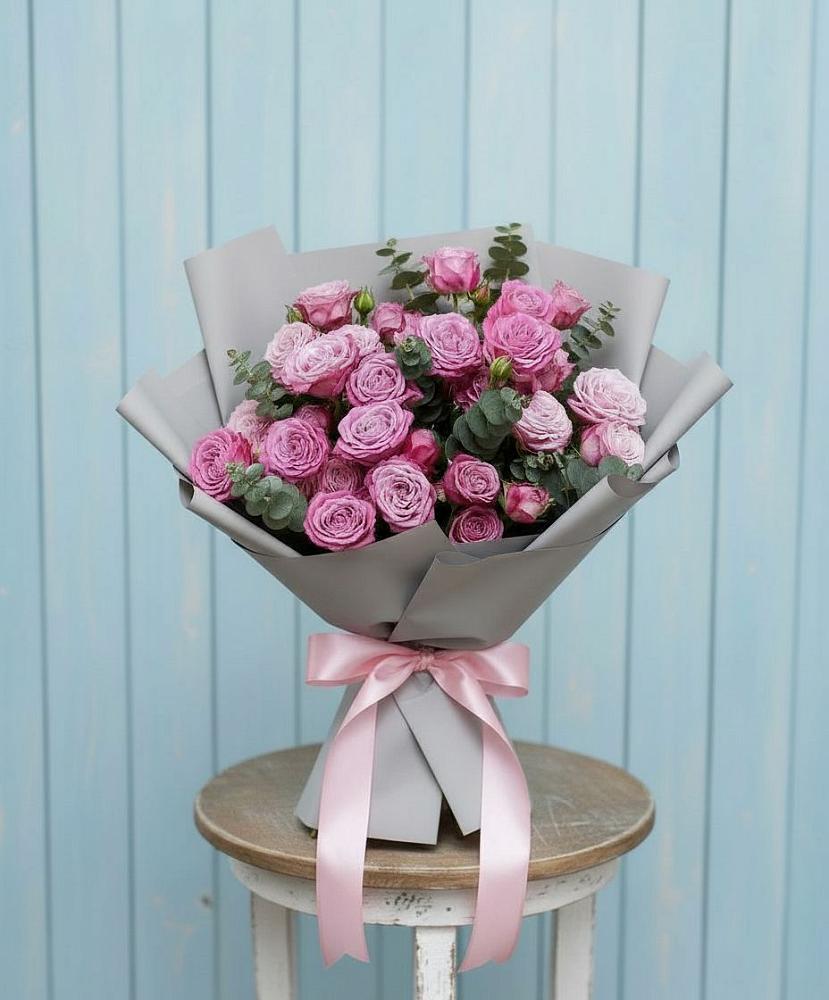 Композиция Яркий комплимент в Знаменке Тамбовской области Букет цветов из: Розы в Знаменке Тамбовской области