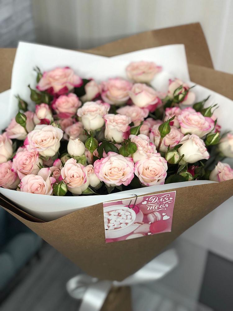 Букет теплый ветер в Знаменке Тамбовской области Букет цветов из: Розы в Знаменке Тамбовской области