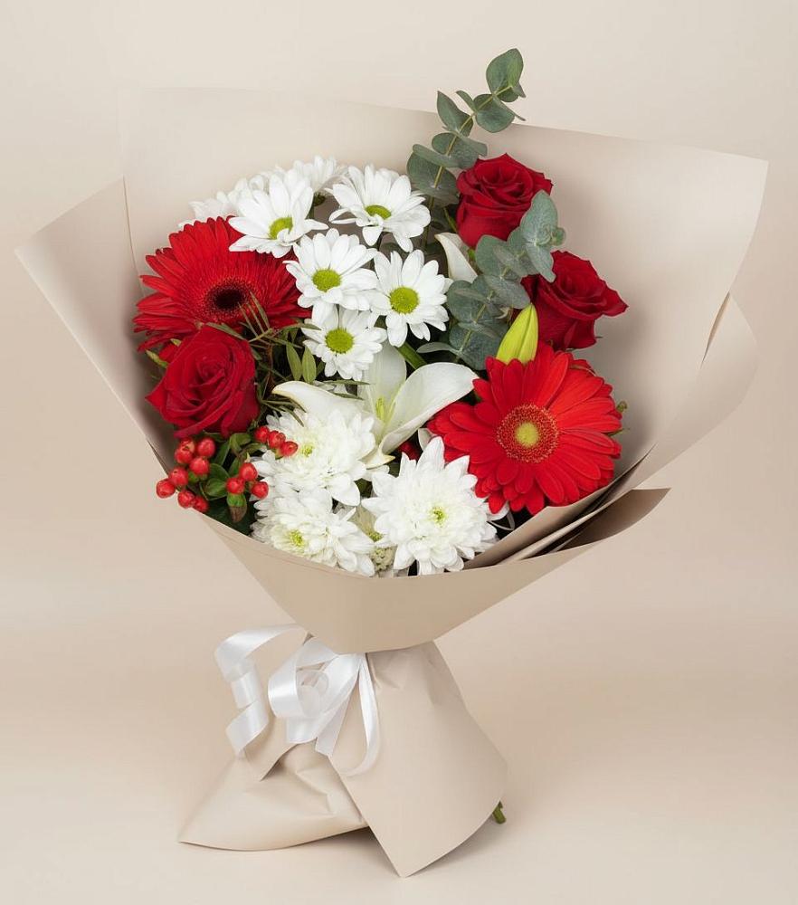Букет поцелуй лета в Знаменке Тамбовской области Букет цветов из: Розы, Хризантемы, Герберы и Лилии в Знаменке Тамбовской области