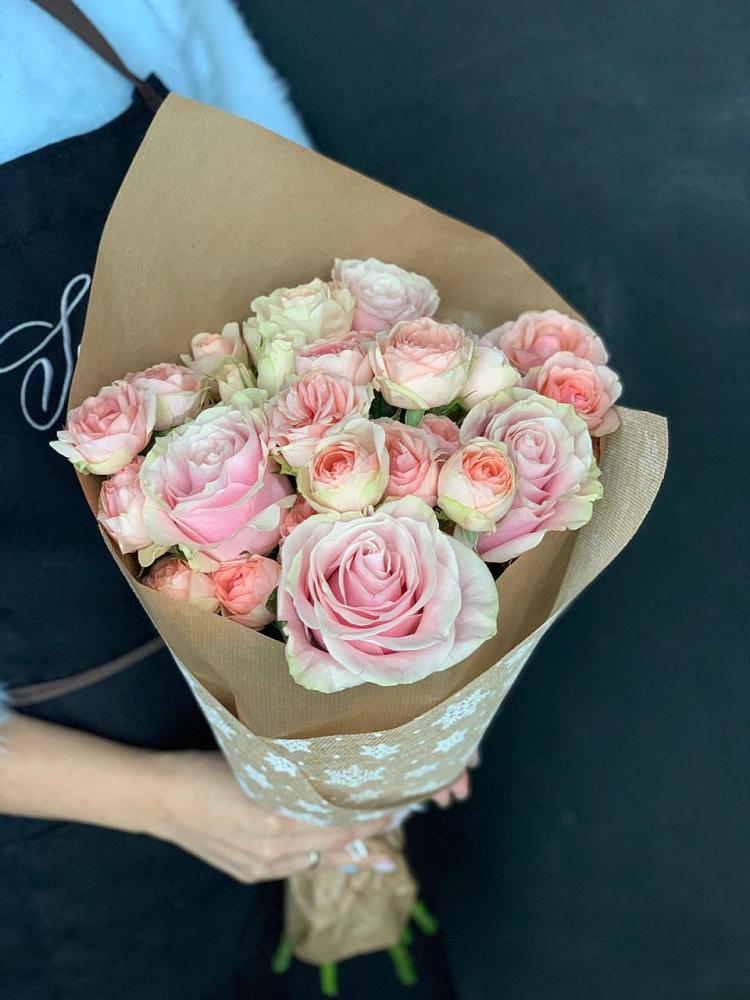 Букет цветов из: Хризантемы и Розы в Знаменке Тамбовской области