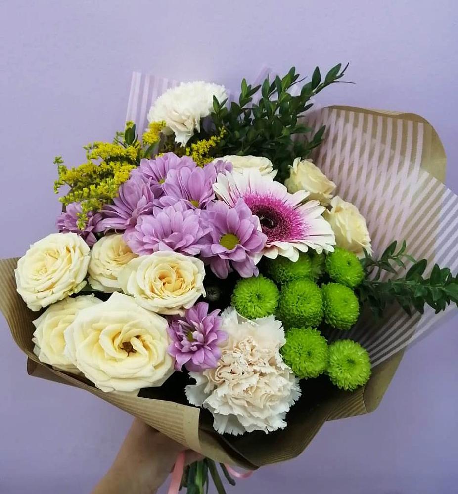 Букет цветов из: Хризантемы, Розы, Гвоздики и Герберы в Знаменке Тамбовской области