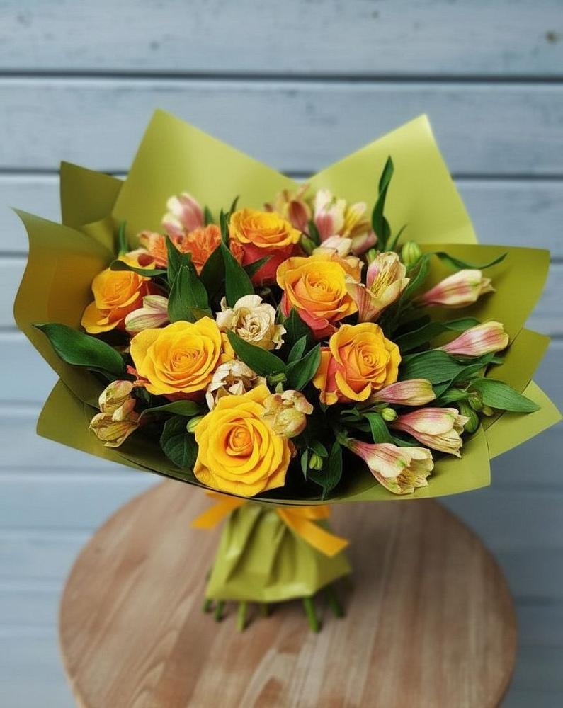 Букет созвездие в Знаменке Тамбовской области Букет цветов из: Альстромерии и Розы в Знаменке Тамбовской области