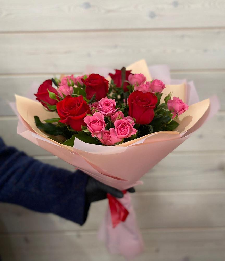 Букет цветов из: Розы в Знаменке Тамбовской области